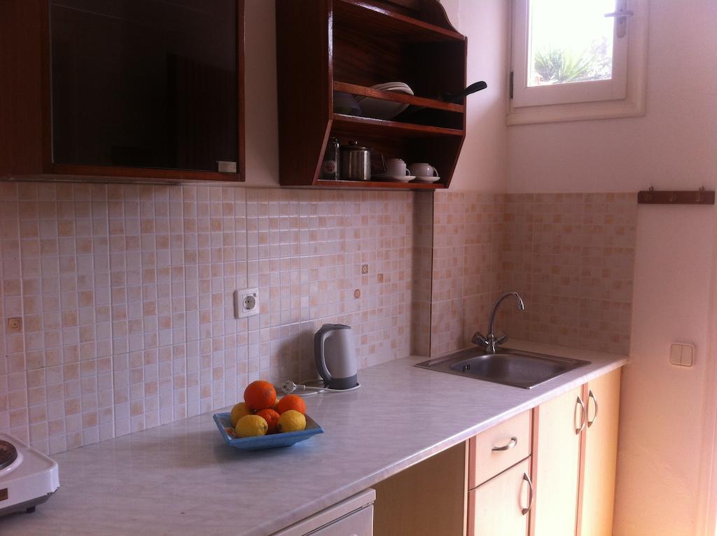 Dionysos Studios Лаганас Екстериор снимка
